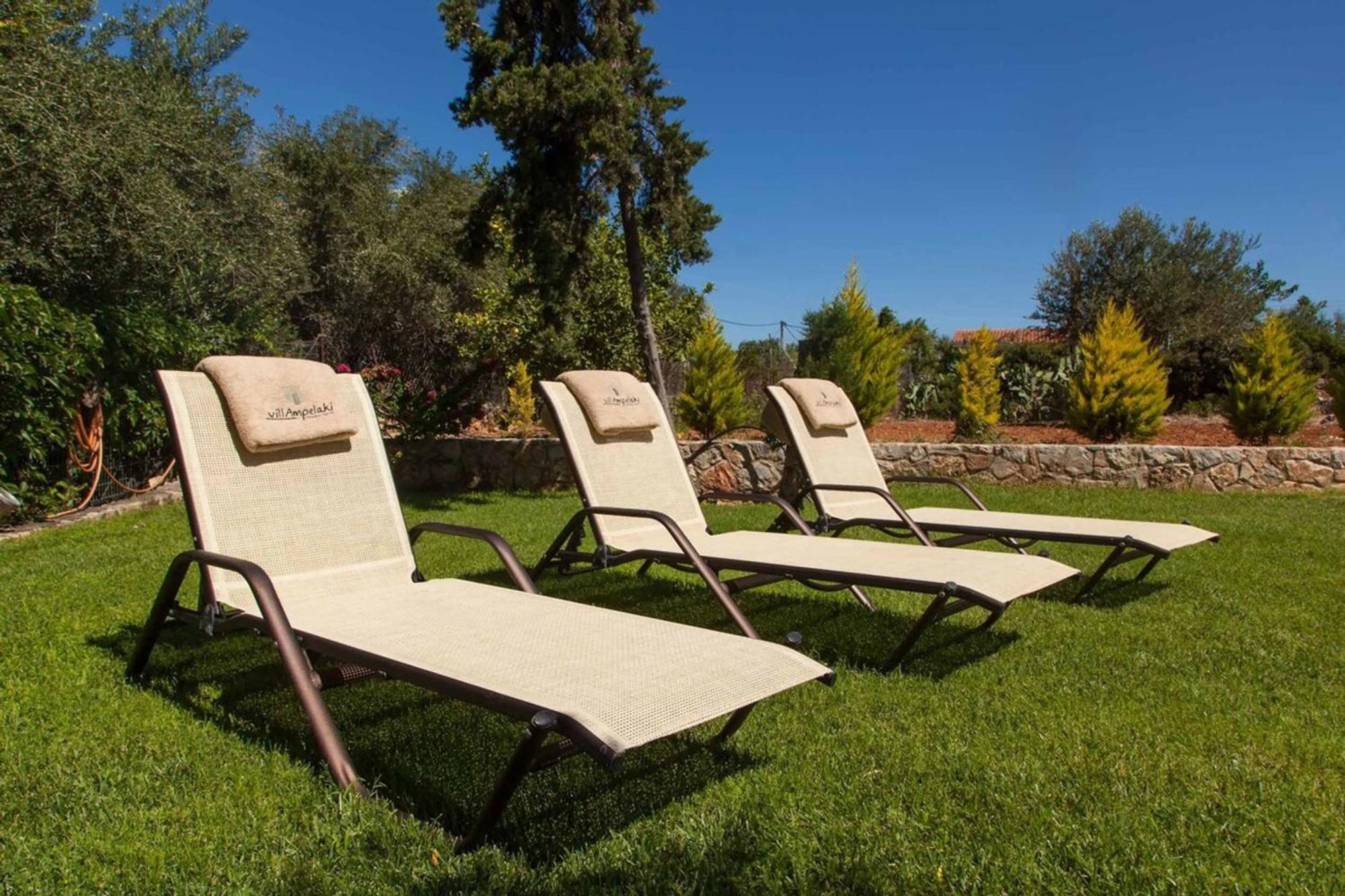 Villa Ampelaki - Premium Villa With Heated Pool Kounoupidhianá Екстериор снимка